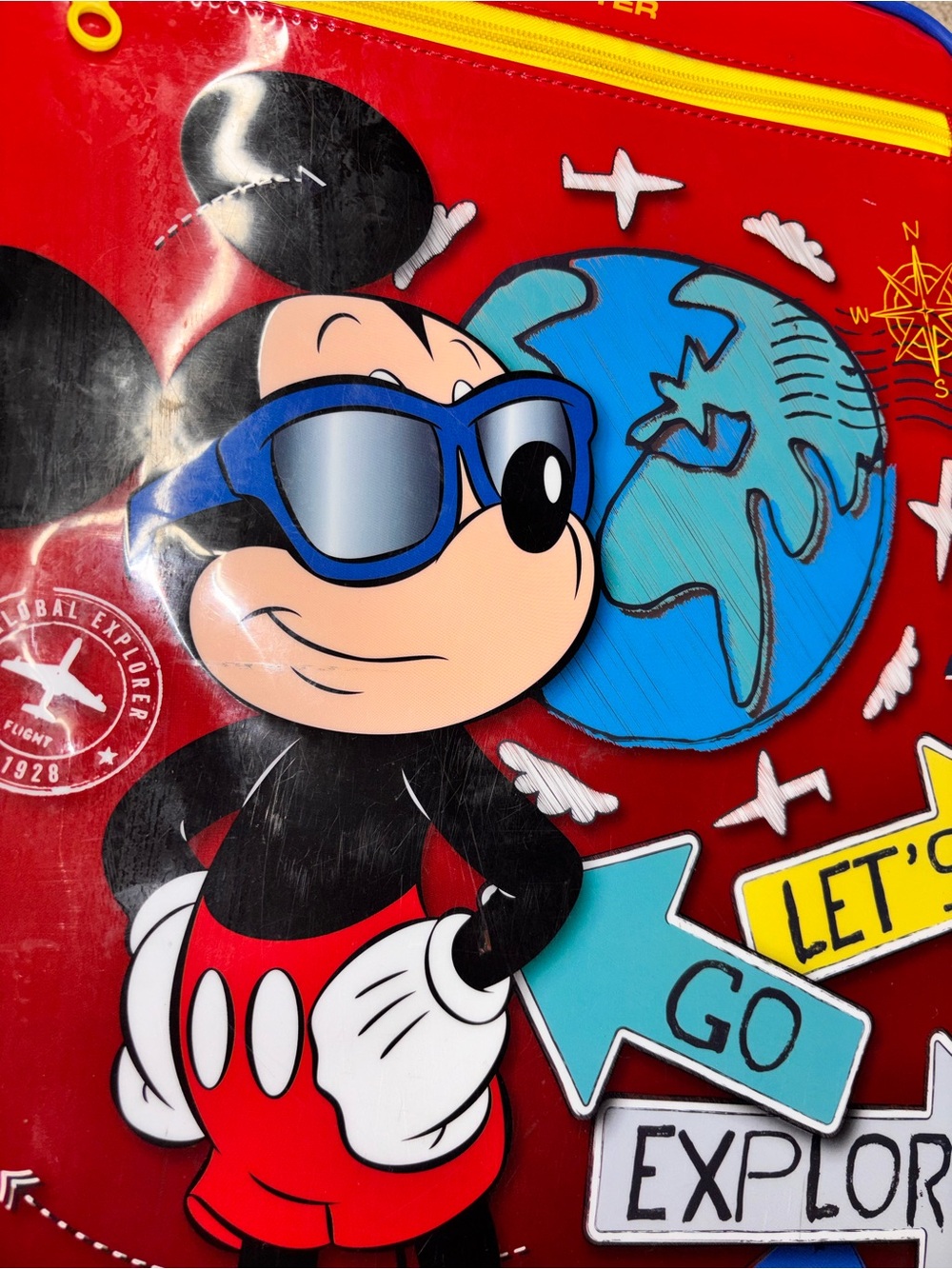 Vintage American Tourister Kids Mickey Mouse Red Travel Carry-On - Picture 2 of 11